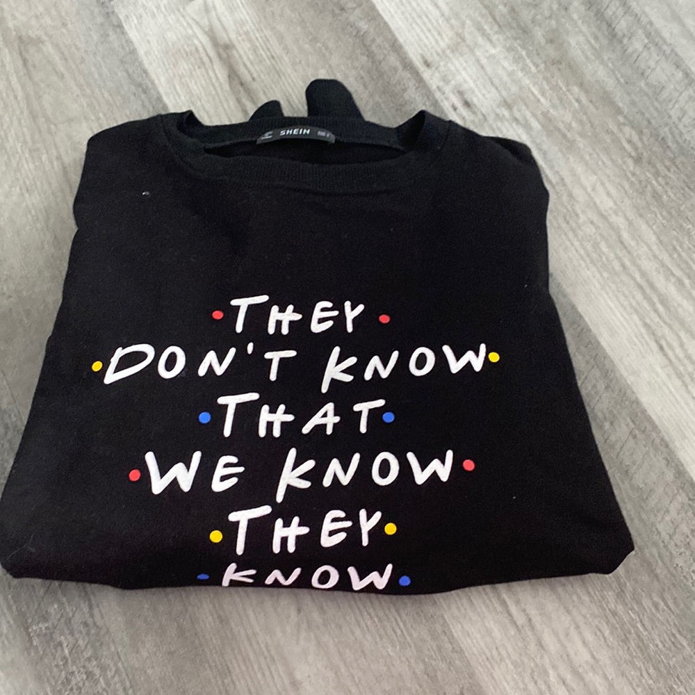 FRIENDS sweatshirt